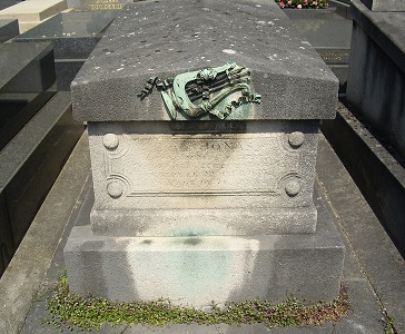 tombe_emile_jonas__cimetiere_du_montparnasse_redim.jpg